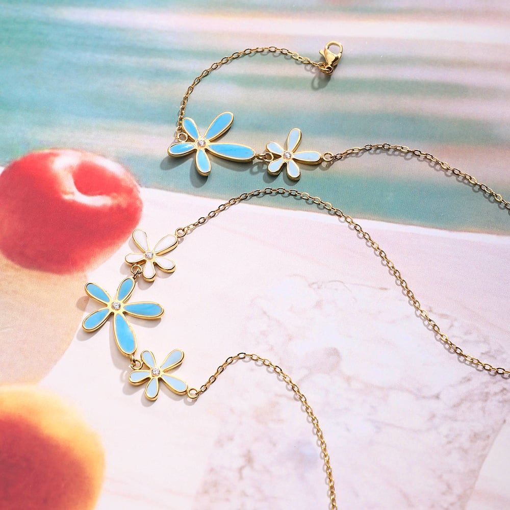 1 Piece Delicate Flower Stainless Steel Gold Color Women's Pendant Necklaces h5Picture3