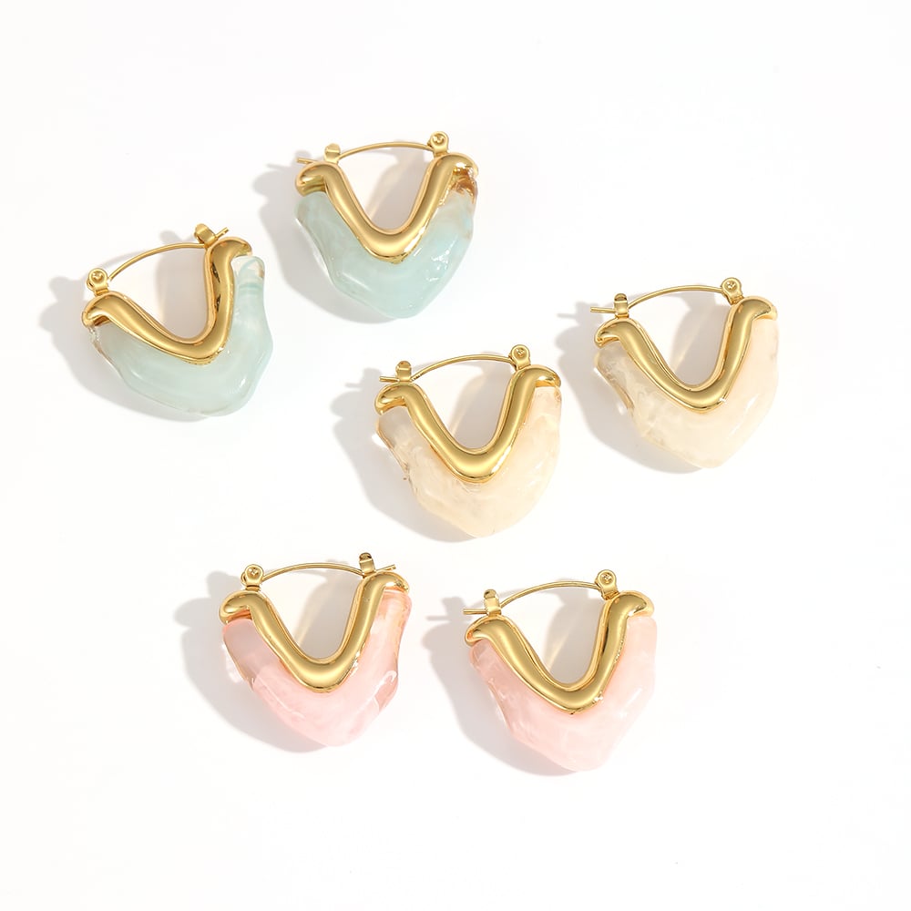 1 Pair Romantic Heart Hoop Earrings Picture3