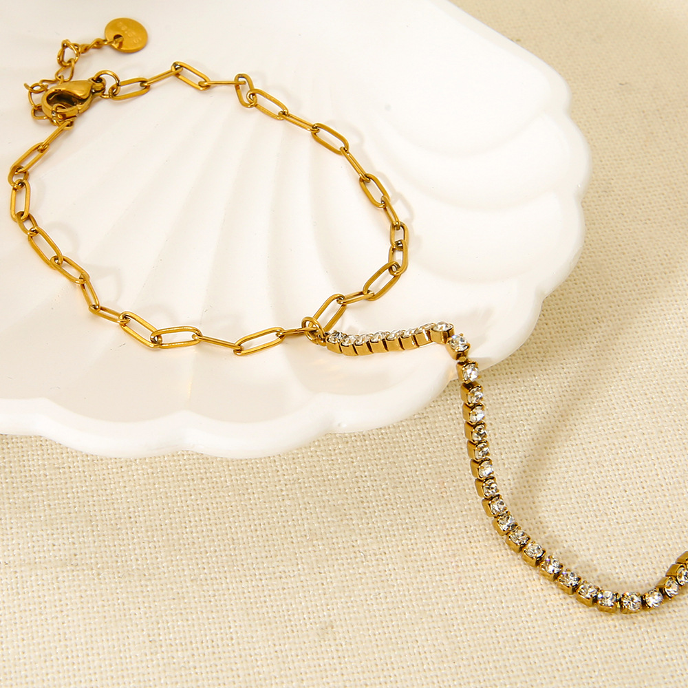 1 Piece Stainless Steel Gold Color Zircon Finger-connected Bracelet Picture3