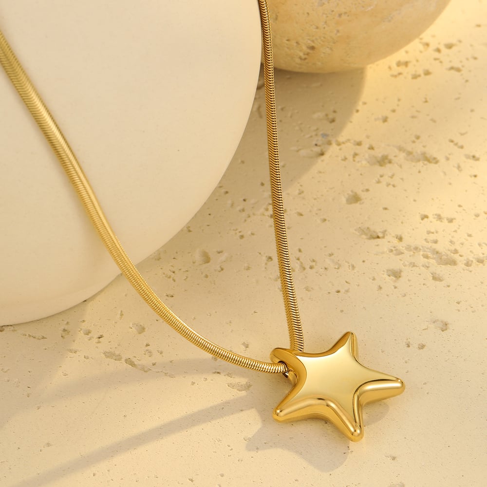 Simple Heart Stainless Steel   Gold Color  Women's Pendant Necklaces h5Picture4