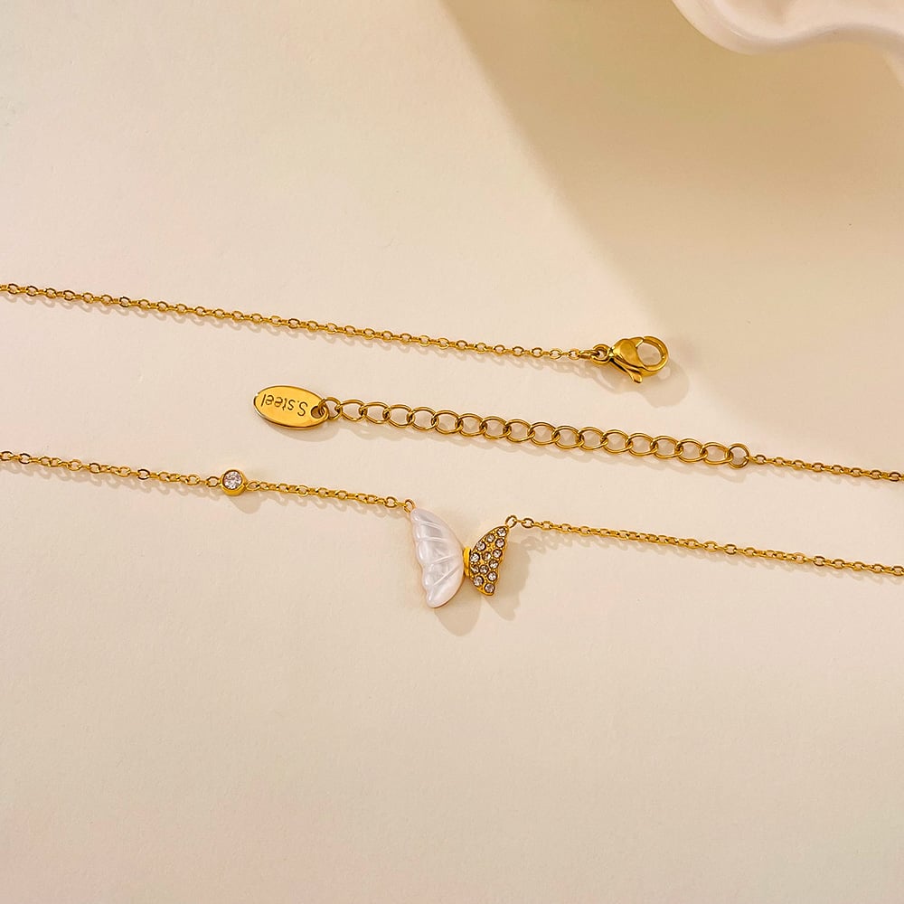 1 pezzo di collana con ciondolo a forma di farfalla in acciaio inossidabile color oro da donna h5Immagine5