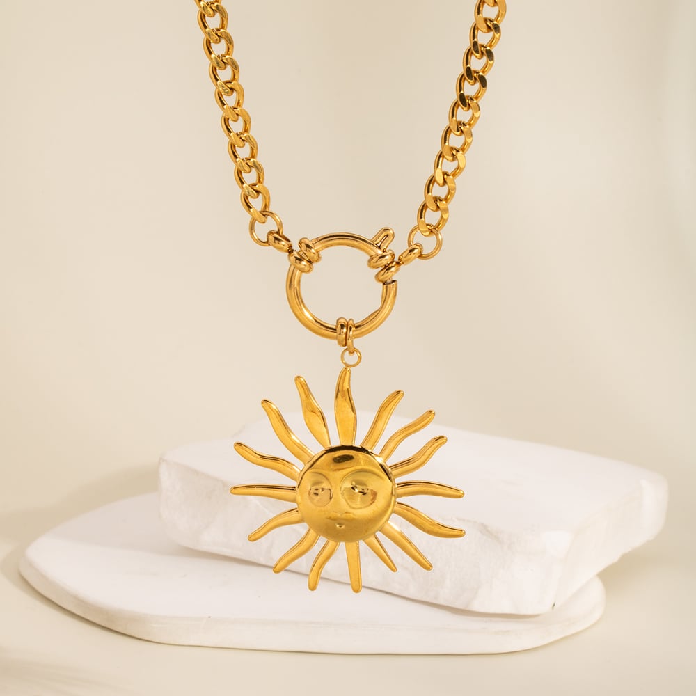 1 Piece Retro Gold Color Sun Pendant Necklaces h5Picture3