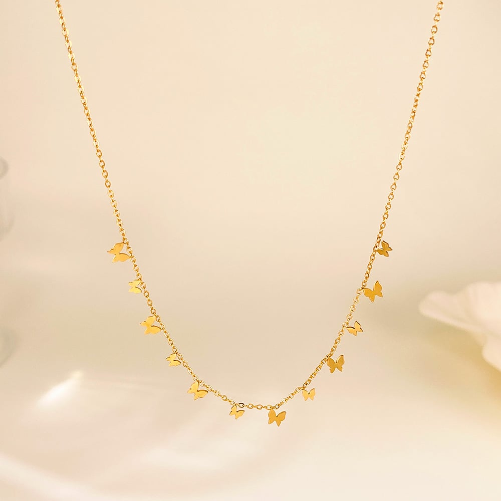 1 pezzo di collana con ciondolo a forma di farfalla in acciaio inossidabile color oro da donna h5Immagine5