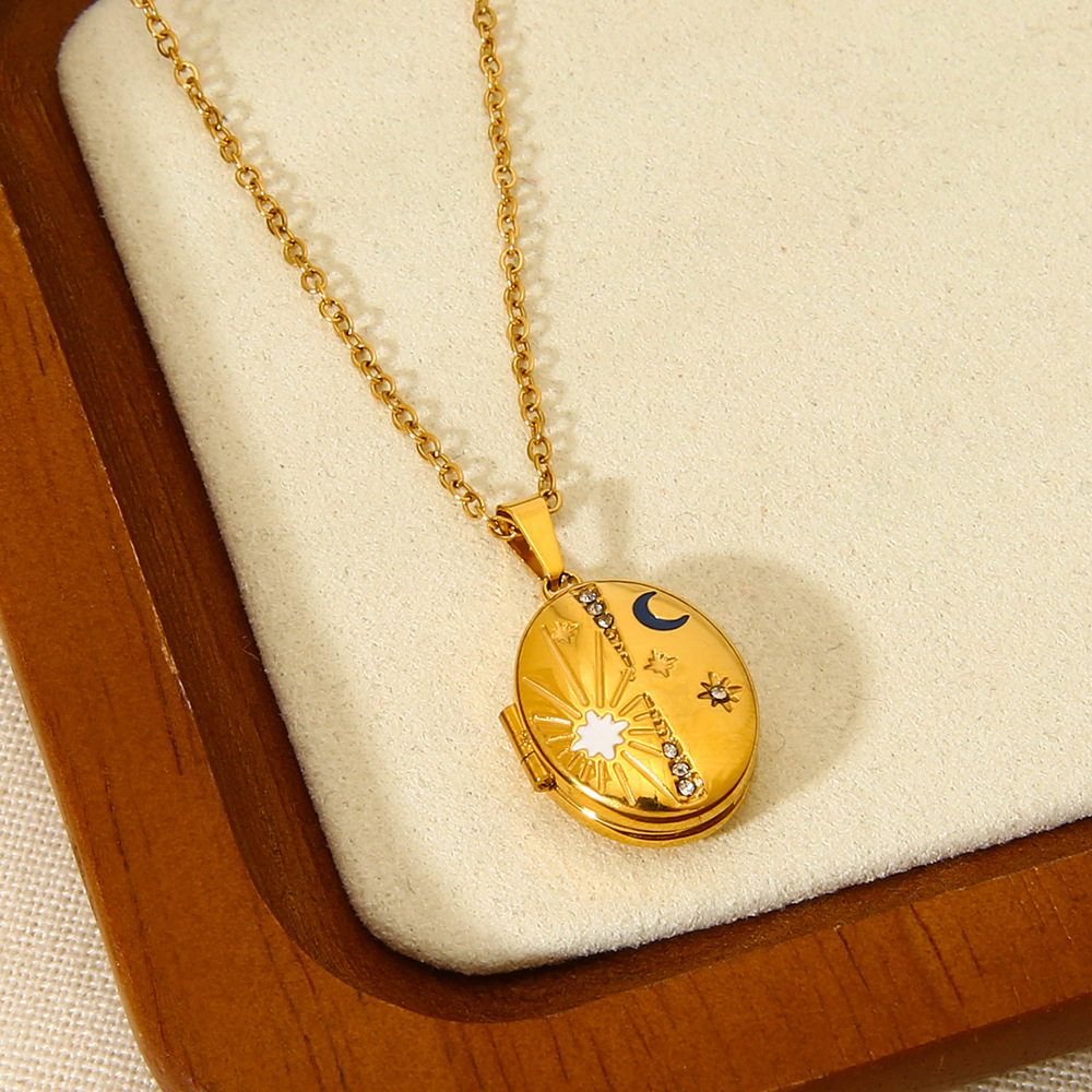 Retro Sun/Moon Stainless Steel   Gold Color  Pendant Necklaces h5Picture4
