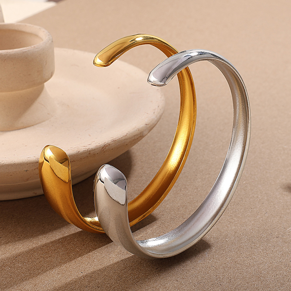1 Piece Retro Stainless Steel Cuff Bangle h5Picture3