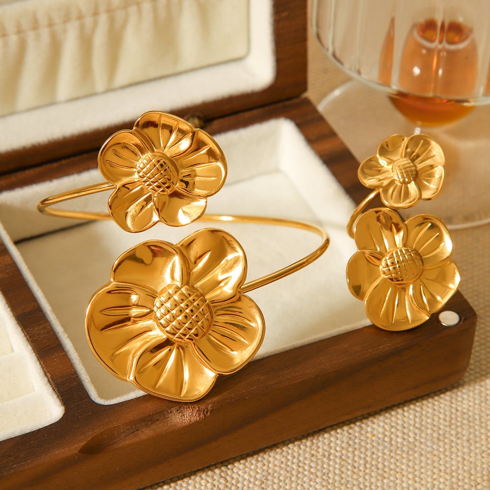 1 Piece Elegant Flower Stainless Steel Gold Color Women's Bangles h5Picture5
