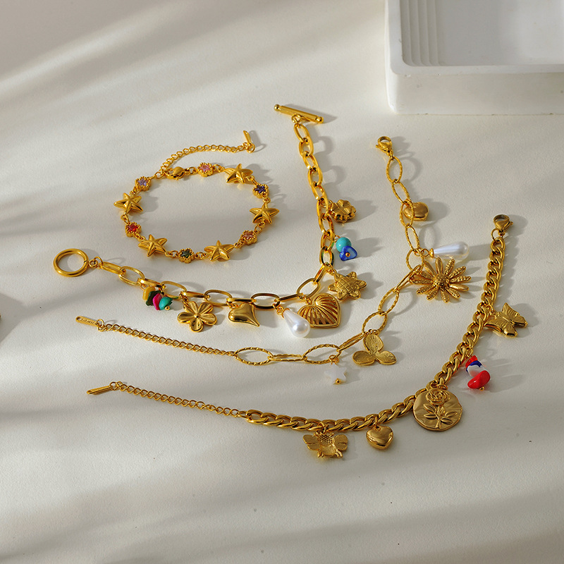 1 Piece Retro Heart Stainless Steel Gold Color Charm Bracelet Picture3