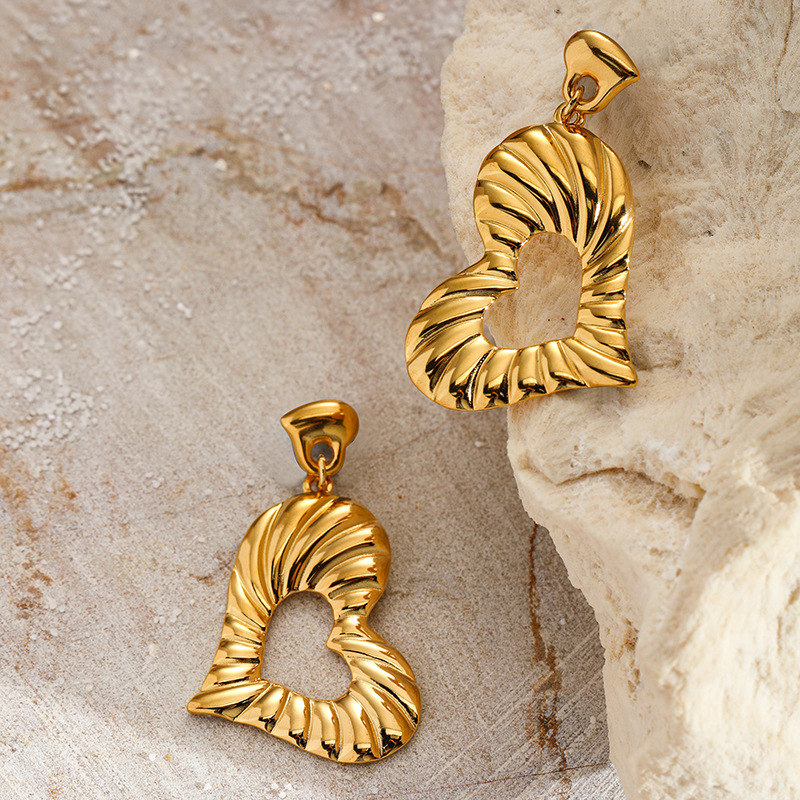 1 Pair Heart Stainless Steel Gold Color Drop Earrings h5Picture4