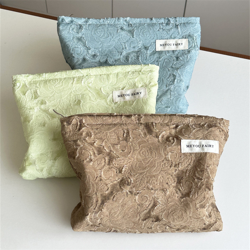 1 Piece Romantic Series Sweet Solid Color Polyester Women's Makeup Bags Picture6