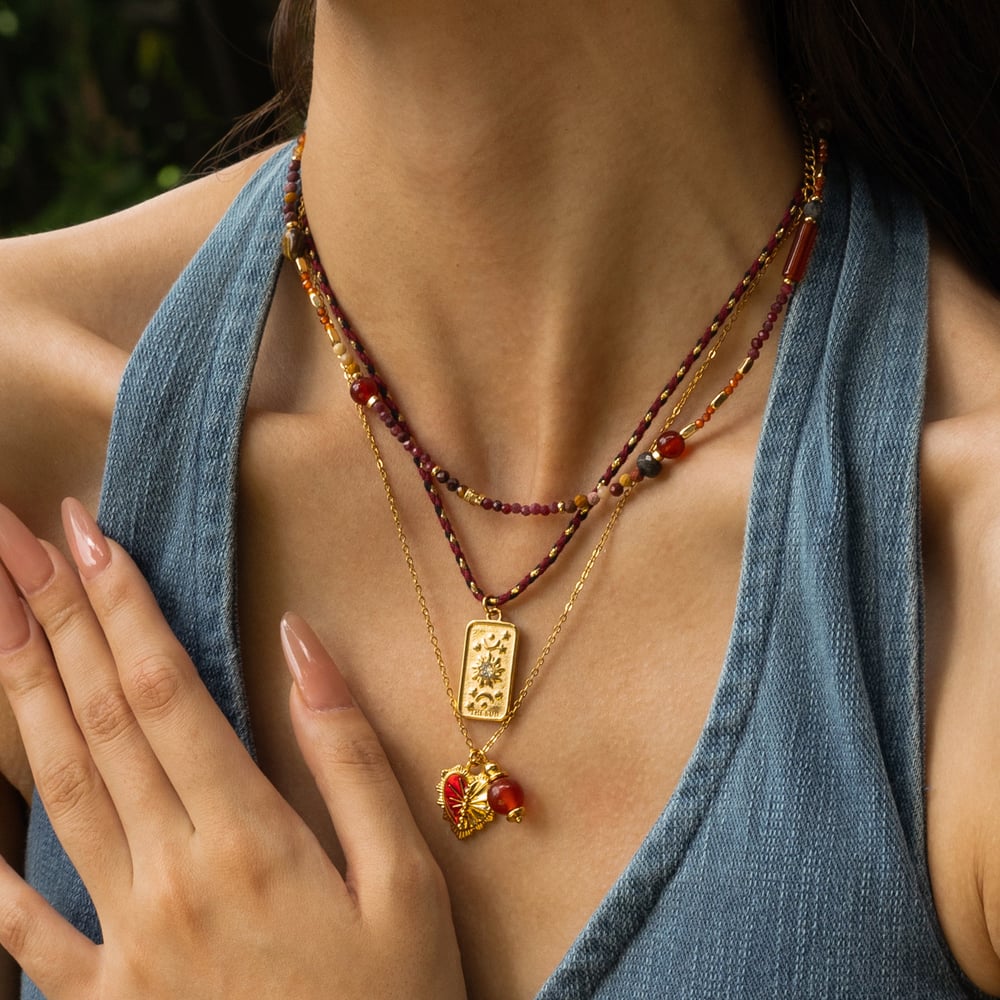 Collana con perline in pietra naturale color oro e acciaio inossidabile con tarocchi, 1 pezzo h5Immagine4