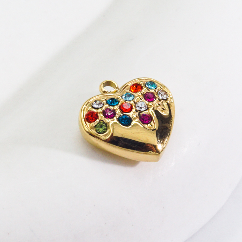 1 Piece Luxurious  Classic Heart Stainless Steel  Women's Pendants h5Picture4