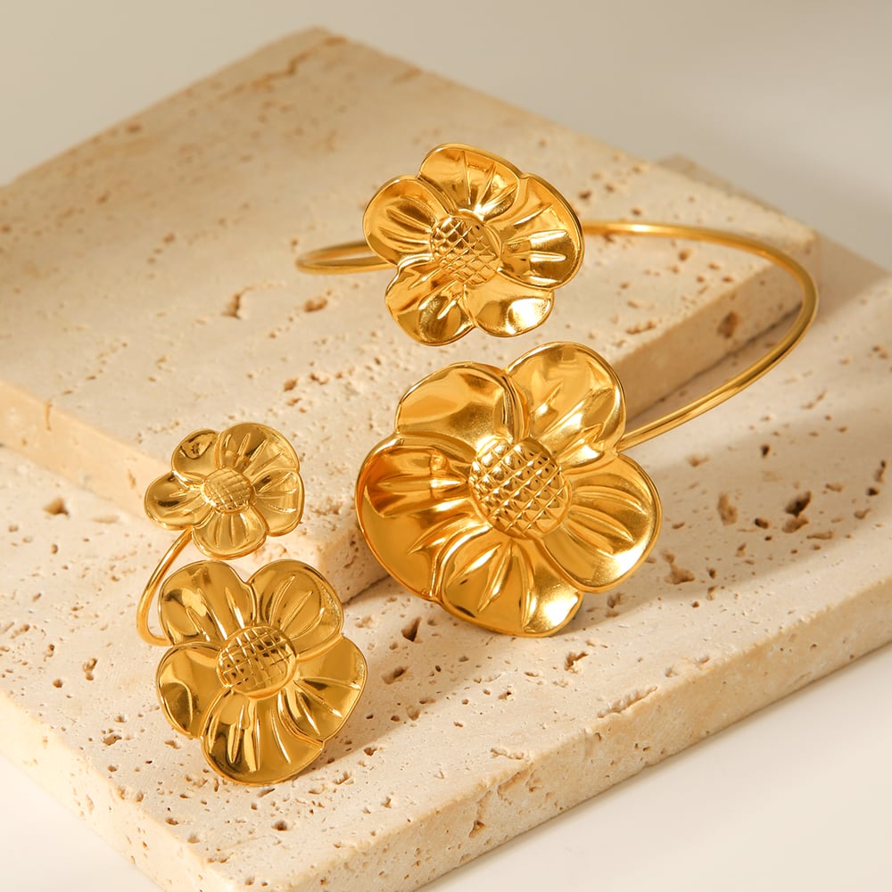 1 Piece Elegant Flower Stainless Steel Gold Color Women's Bangles h5Picture7