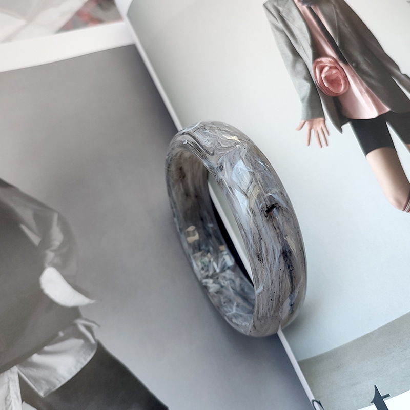 1 Parça Lüks Seri Günlük Degrade Renk Akrilik Kadın Bilezikleri