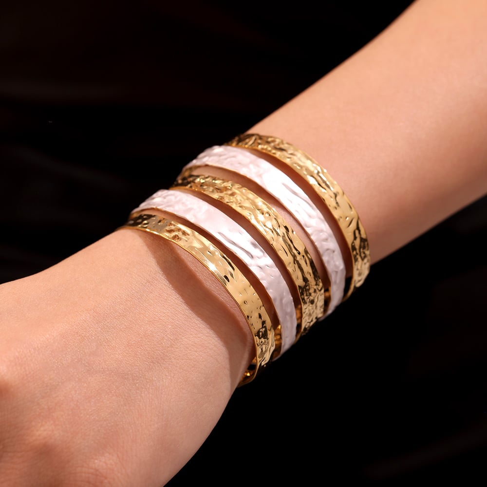 1 Piece Elegant Patchwork Stainless Steel Gold Color Women's Bangles h5Picture4