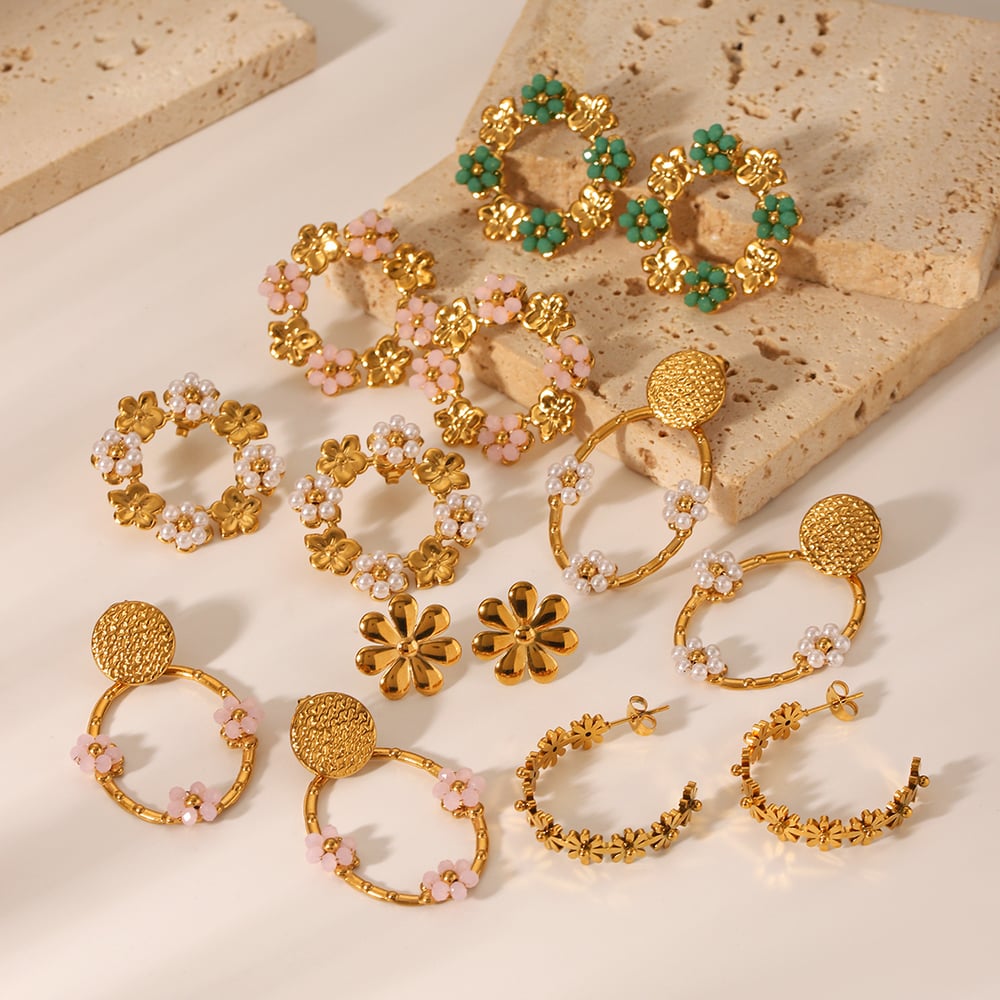 Einfache tägliche Blume Edelstahl Gold Farbe Damen Ohrstecker Bild4