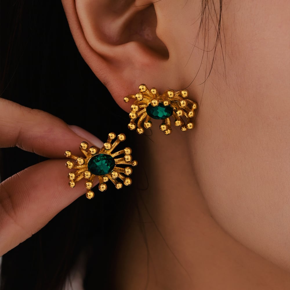 1 Piece Retro Flower Stainless Steel Gold Color Women's Earring Sets Picture3