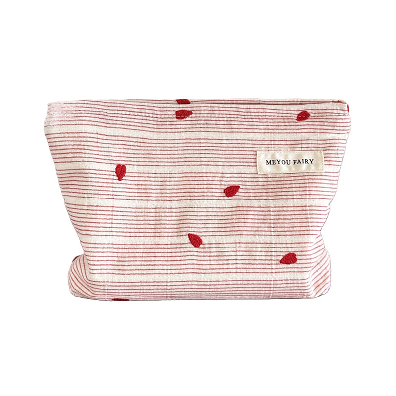 1 Piece Sweet Pink Heart-themed Women's Makeup Bag Picture2