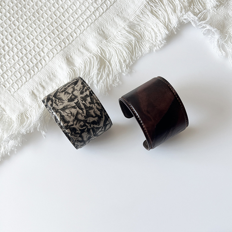 1 Parça Lüks Seri Retro Degrade Renkli Reçine Kadın Bilezikleri h5Resim4