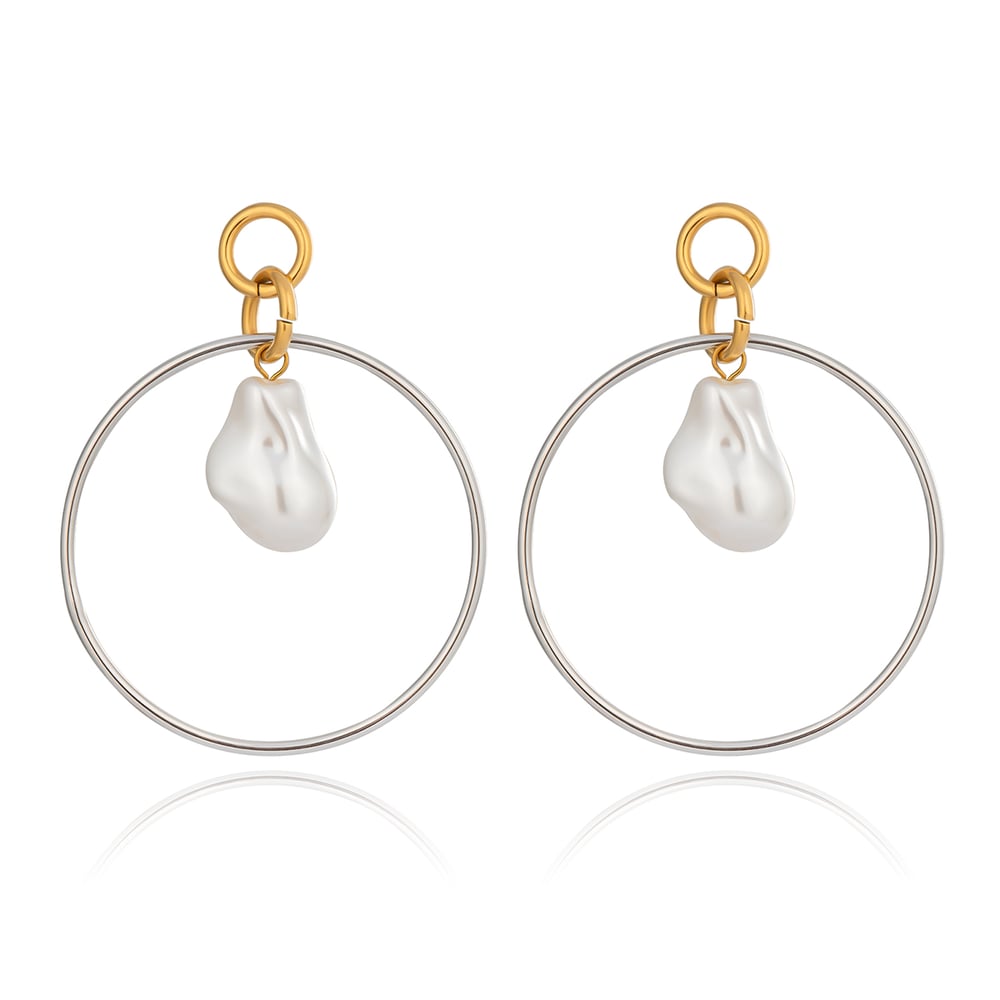 1 par de pendientes circulares de acero inoxidable con perlas de color dorado. Imagen6