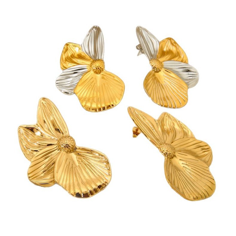 1 Pair Luxurious Retro Flower Stainless Steel  Women's Stud Earrings h5Picture3