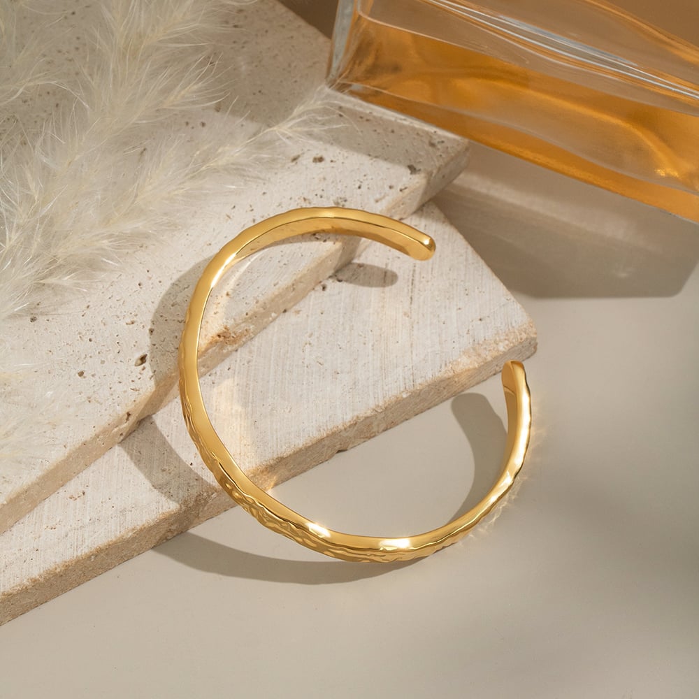 1 Parça Çekiç Desenli Paslanmaz Çelik Altın Renkli Manşet Bilezik h5Resim3