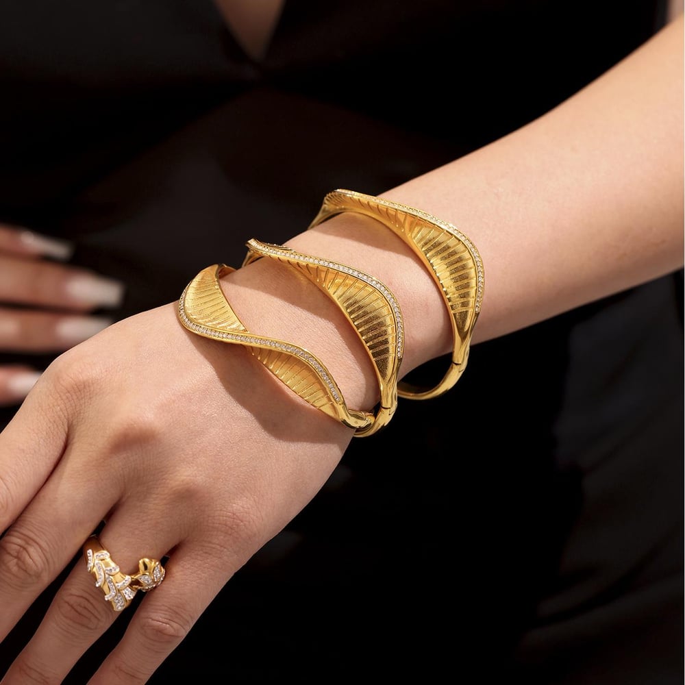 1 Piece Classic Twist Spiral Stainless Steel Gold Color Women's Bangles h5Picture6