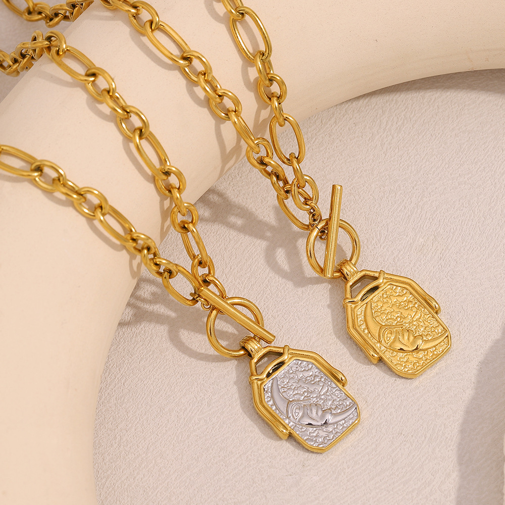 1 Piece Simple Series Classic Sun Stainless Steel Women's Pendant Necklaces Picture2