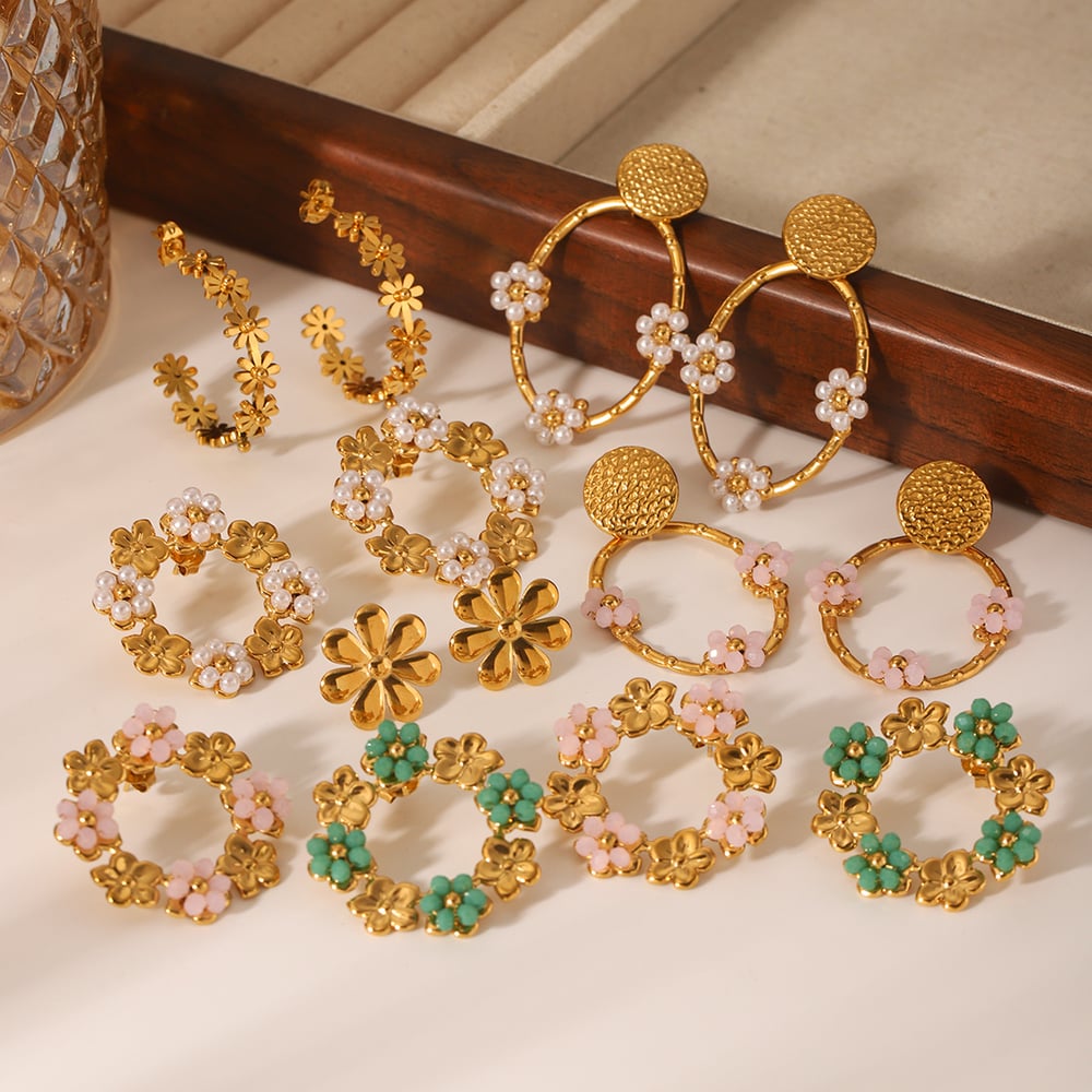 Einfache tägliche Blume Edelstahl Gold Farbe Damen Ohrstecker Bild3