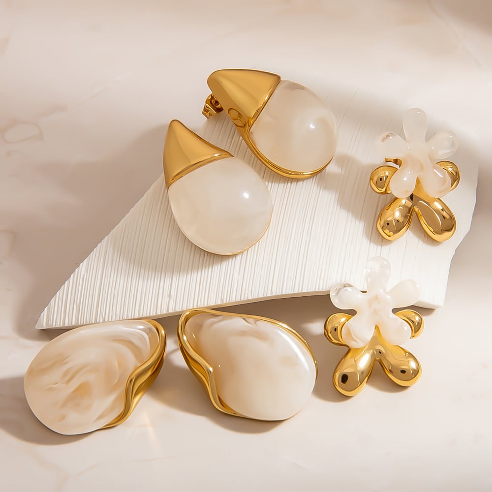 1 Paar Damen-Ohrstecker in Blumentropfenform, Edelstahl h5Bild4