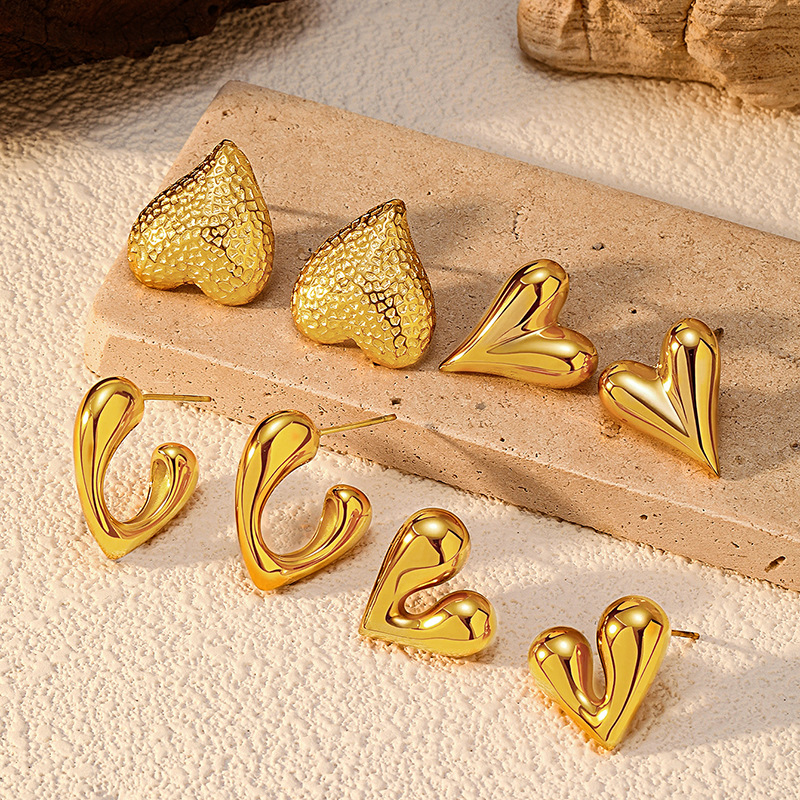 Romantic  Elegant Heart Stainless Steel Gold Color  Women's Stud Earrings h5Picture2