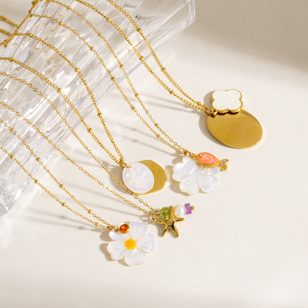 Simple Stainless Steel Women's Pendant Necklace with Shell Flower Designs h5Picture2