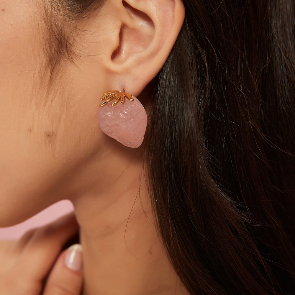 1 Pair Romantic Strawberry Acrylic Gold Color Women's Stud Earrings h5Picture3