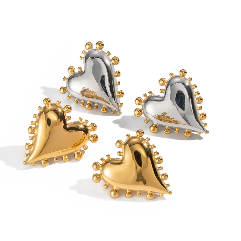 1 paio di orecchini a bottone da donna in acciaio inossidabile color oro con cuore romantico ed elegante Immagine4