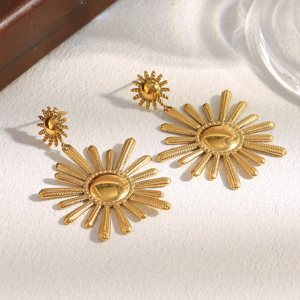 1 Pair Daily Sun Shape Stainless Steel Gold Color Women's Drop Earrings h5Picture6