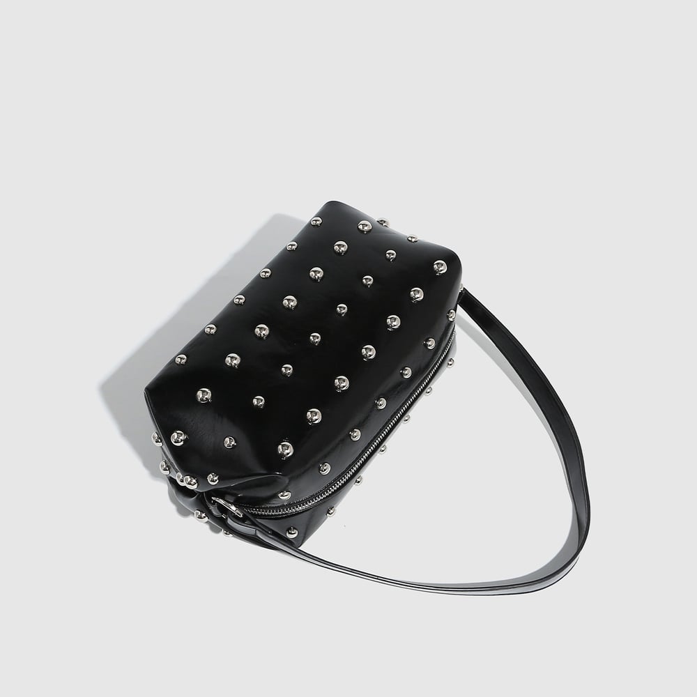 1 Piece Simple  Hip-Pop/Rock Solid Color Rivet PU Women's Handbags Picture5