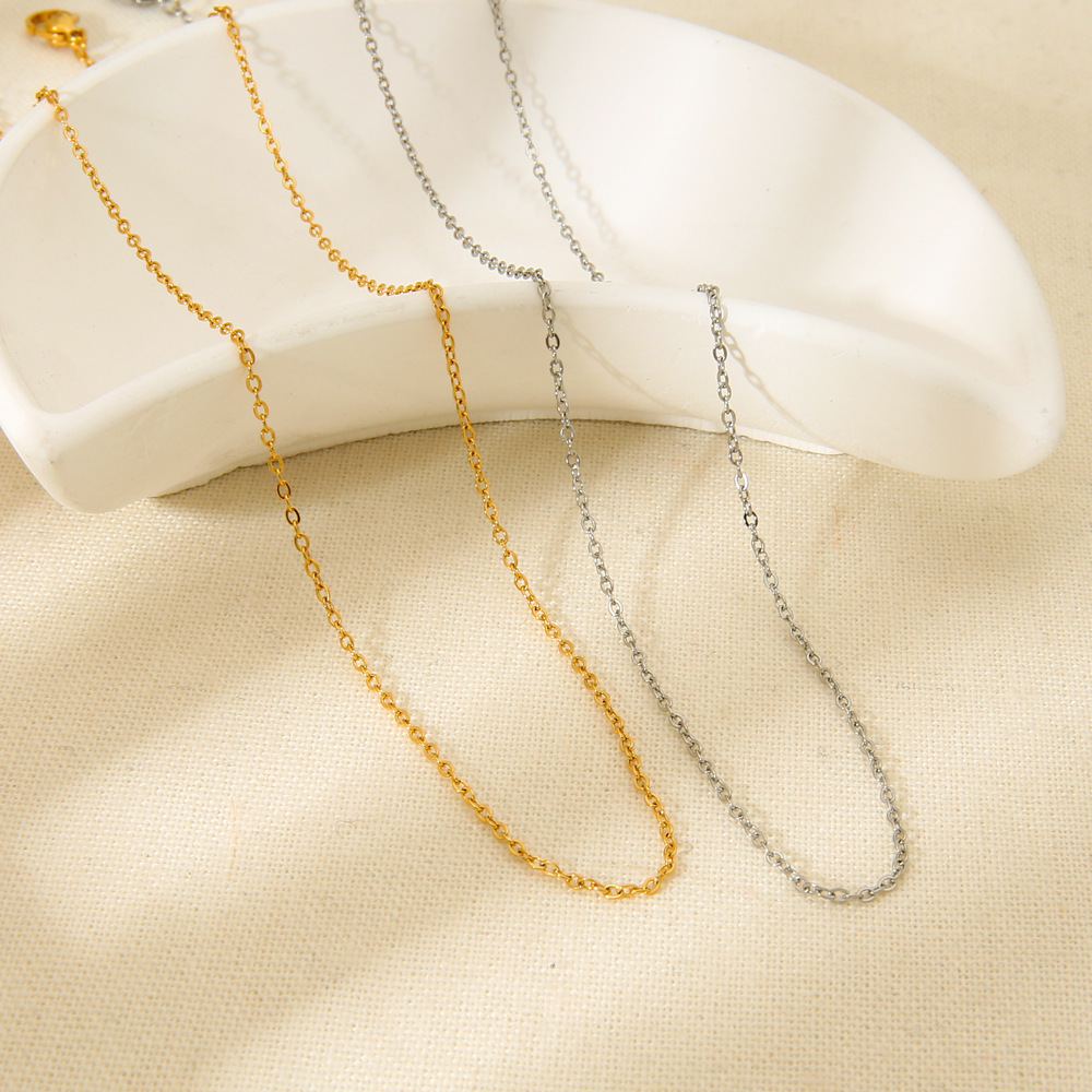 Einfache und stilvolle DIY goldfarbene Edelstahlketten h5Bild4