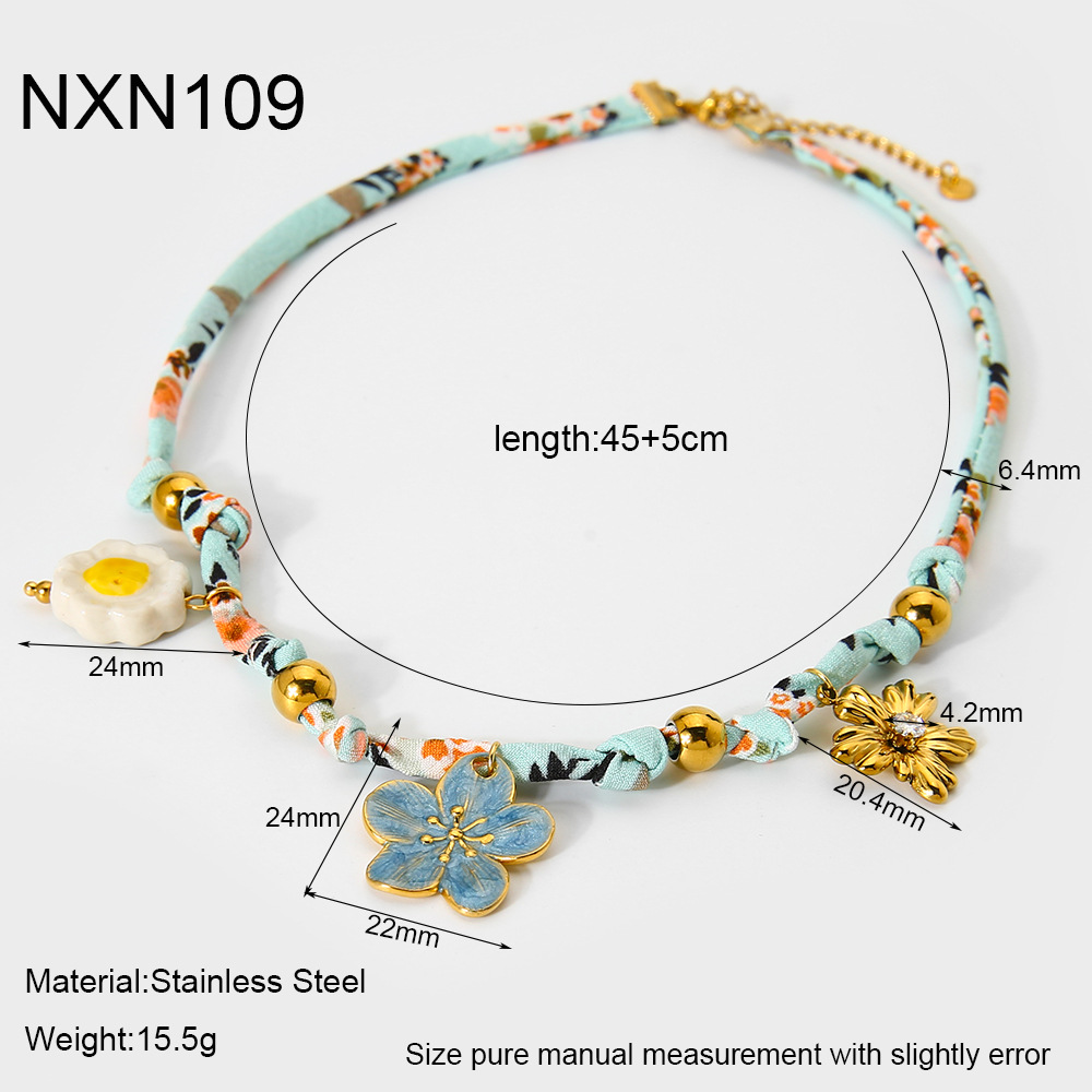 1 Piece Flower Fabric Pendant Necklace