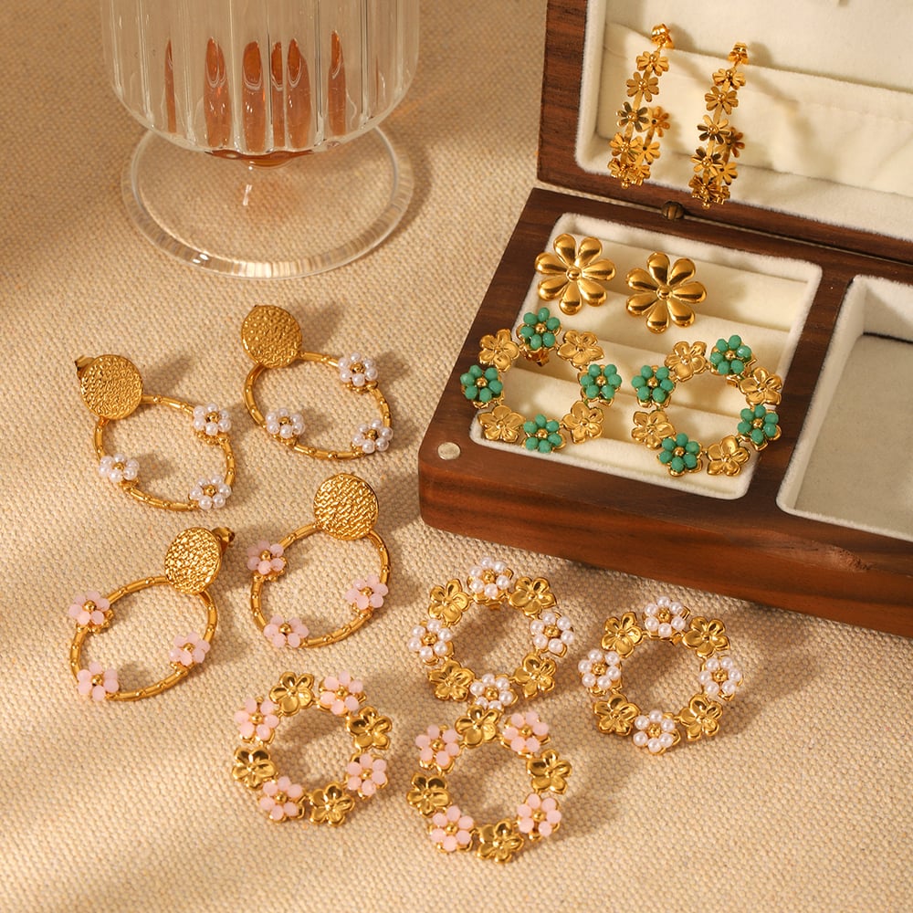 Einfache tägliche Blume Edelstahl Gold Farbe Damen Ohrstecker Bild5