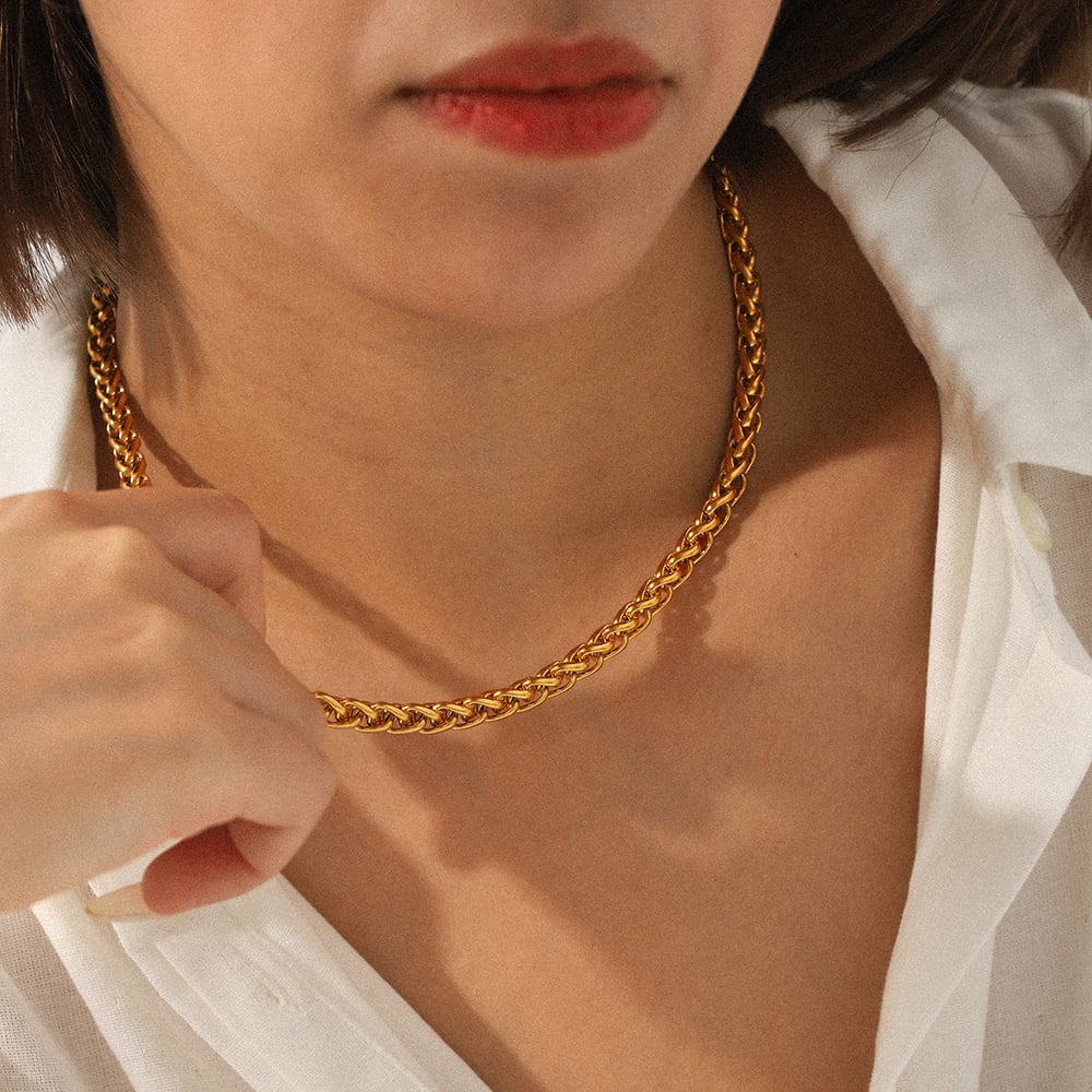 1 pieza de cadena diaria de acero inoxidable color dorado collares de cadena para mujer Imagen3