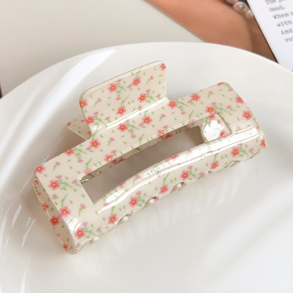 1 Piece Romantic Flower Acrylic Women's Hair Claws