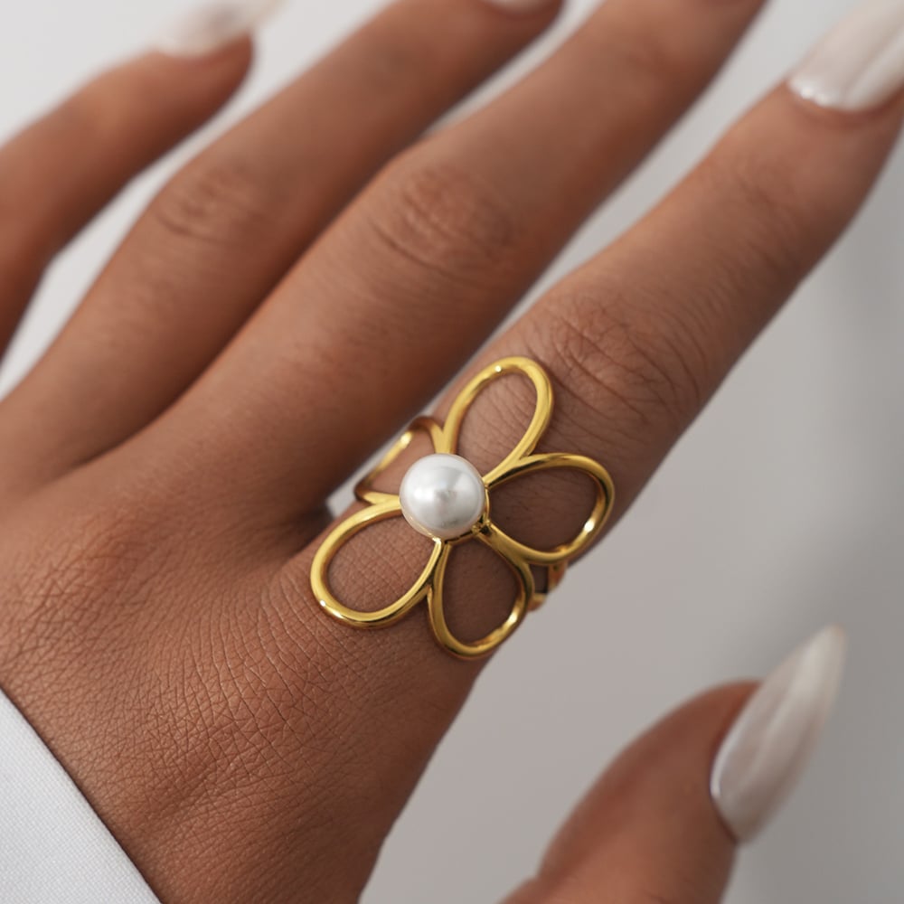 Anillos llamativos de acero inoxidable en color dorado con diseño de flor simple y elegante de 1 pieza h5Imagen7
