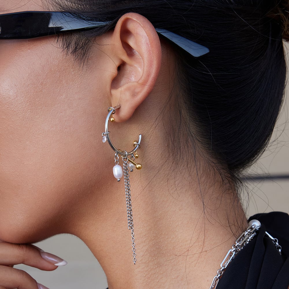 1 paire de boucles d'oreilles pendantes luxueuses à pampilles en acier inoxydable couleur or et argent pour femme h5Image3