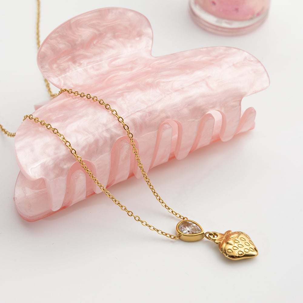 1 Piece Sweet Droplet Strawberry Stainless Steel Gold Color Women's Pendant Necklaces h5Picture5