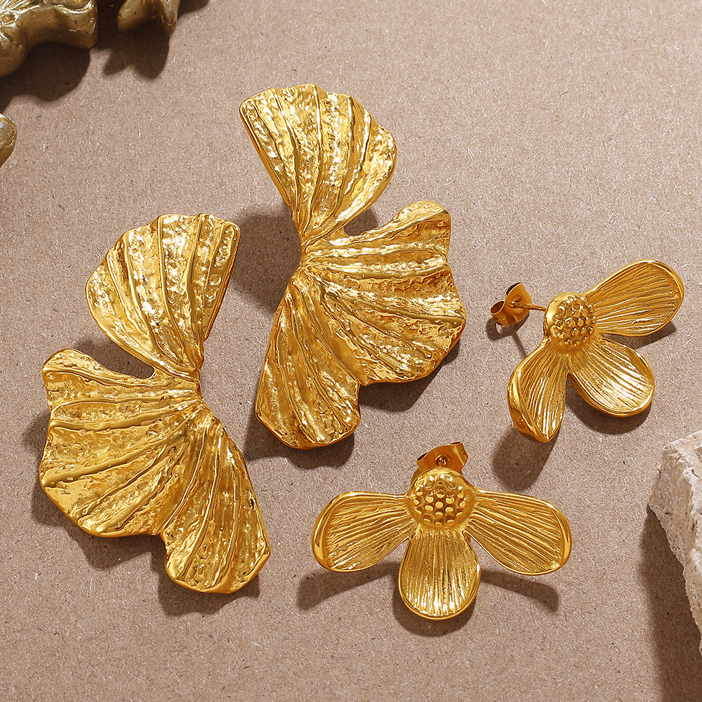 1 Pair Flower Stainless Steel Gold Color Stud Earrings Picture3