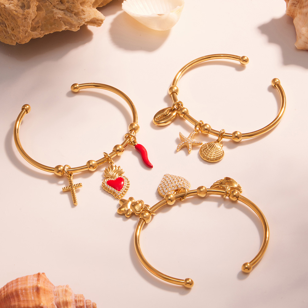 1 Piece Sophisticated Heart Stainless Steel Gold Color Zircon Women's Cuff Bracelets Picture3