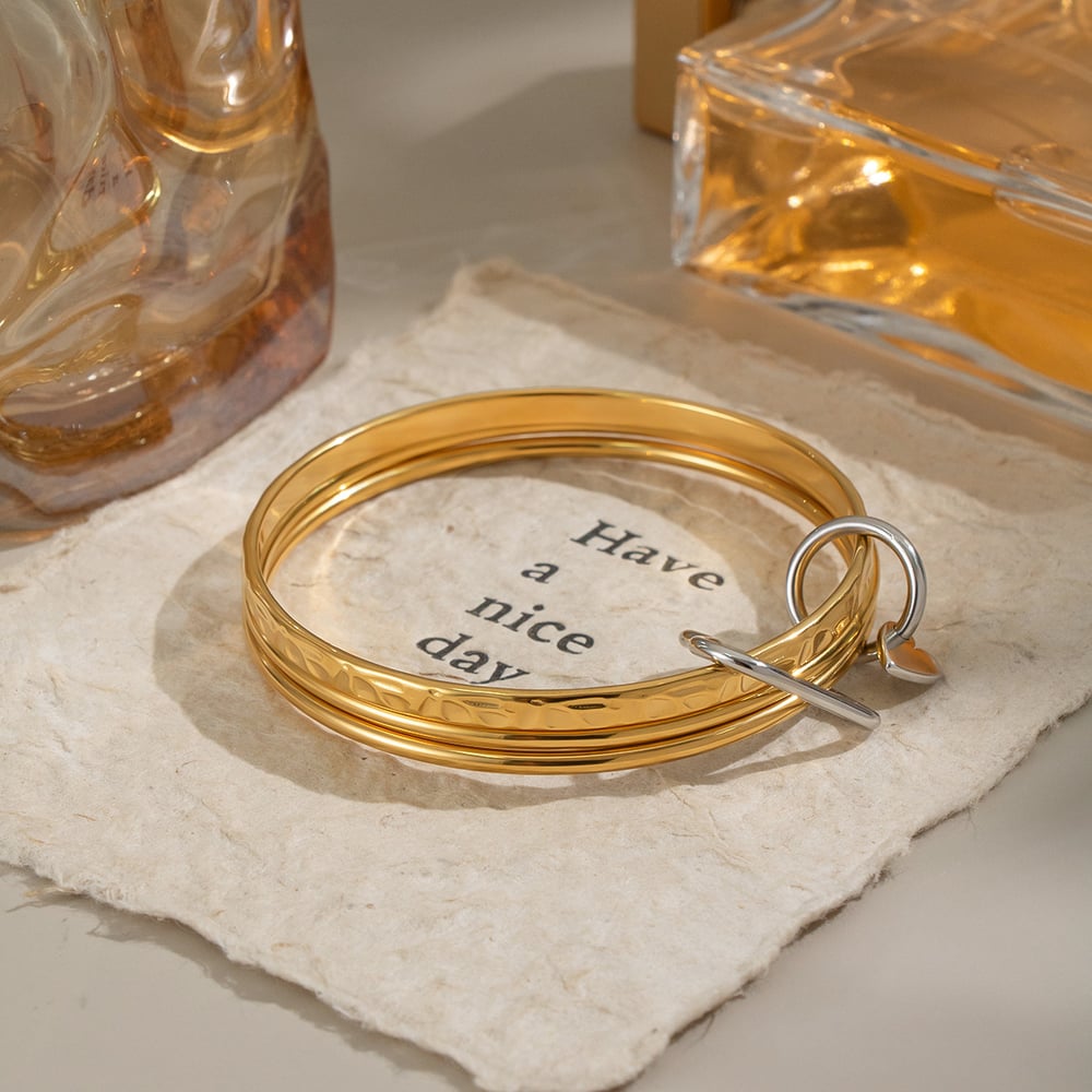 1 Piece Stainless Steel Mixed Color Heart Buckle Bangle Picture3