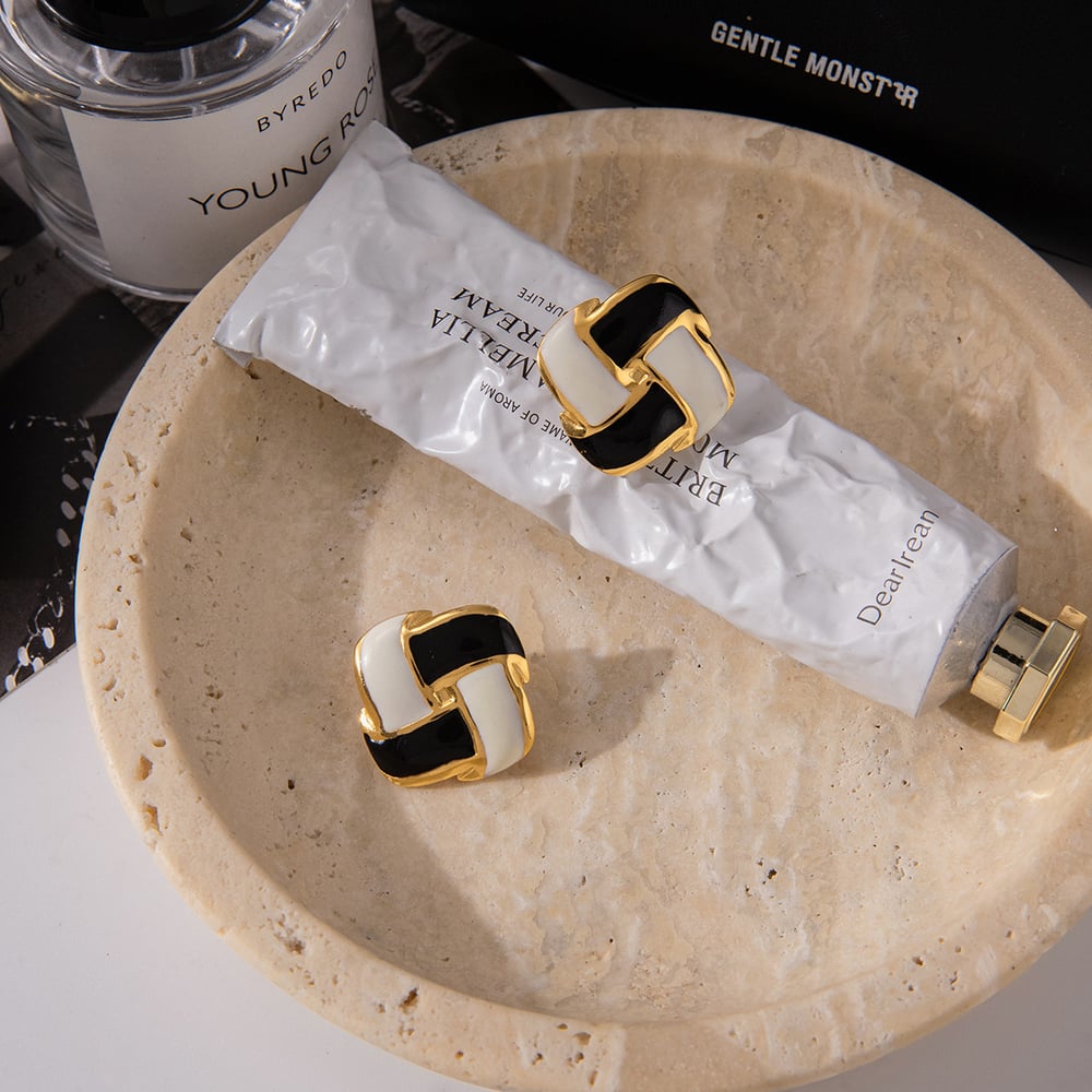 1 Pair Classic Checkerboard Stainless Steel Gold Color Women's Stud Earrings h5Picture6