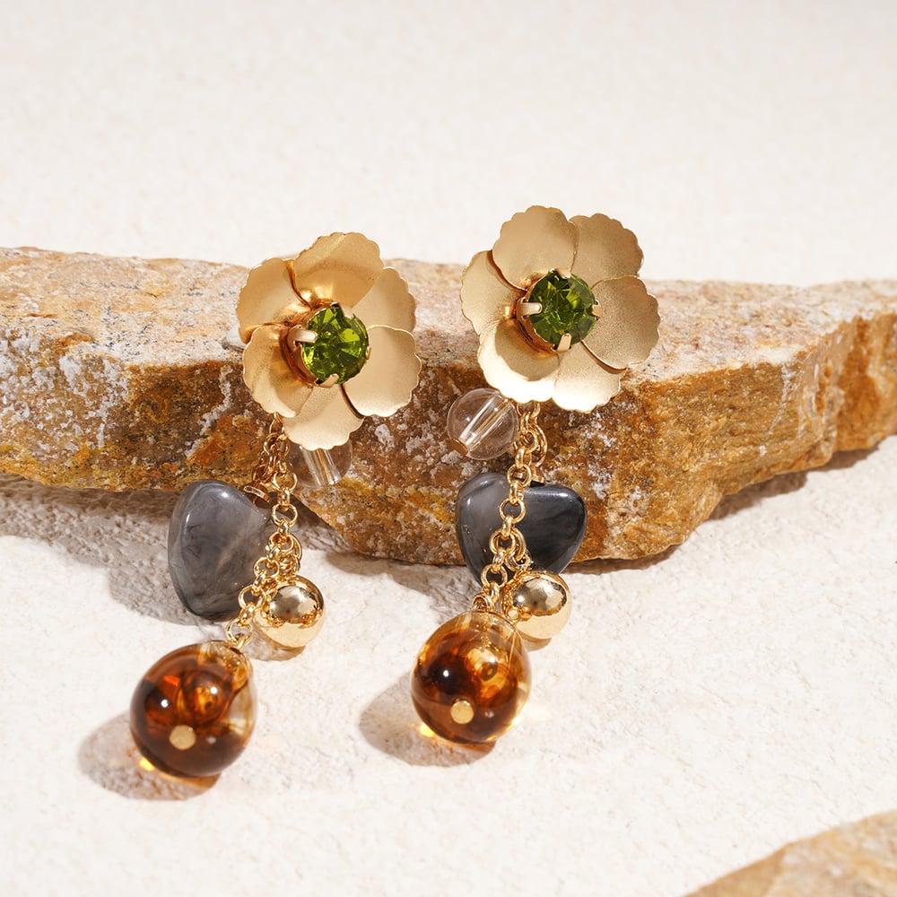 1 Pair Retro Flower Heart Resin Bead Dangle Earrings Picture3