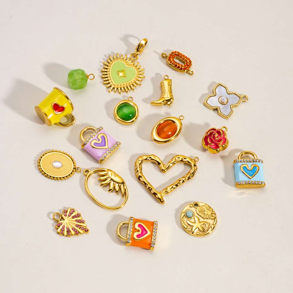 1 Piece Luxurious  Cute Flower Heart Boots Stainless Steel  Women's Pendants Picture2