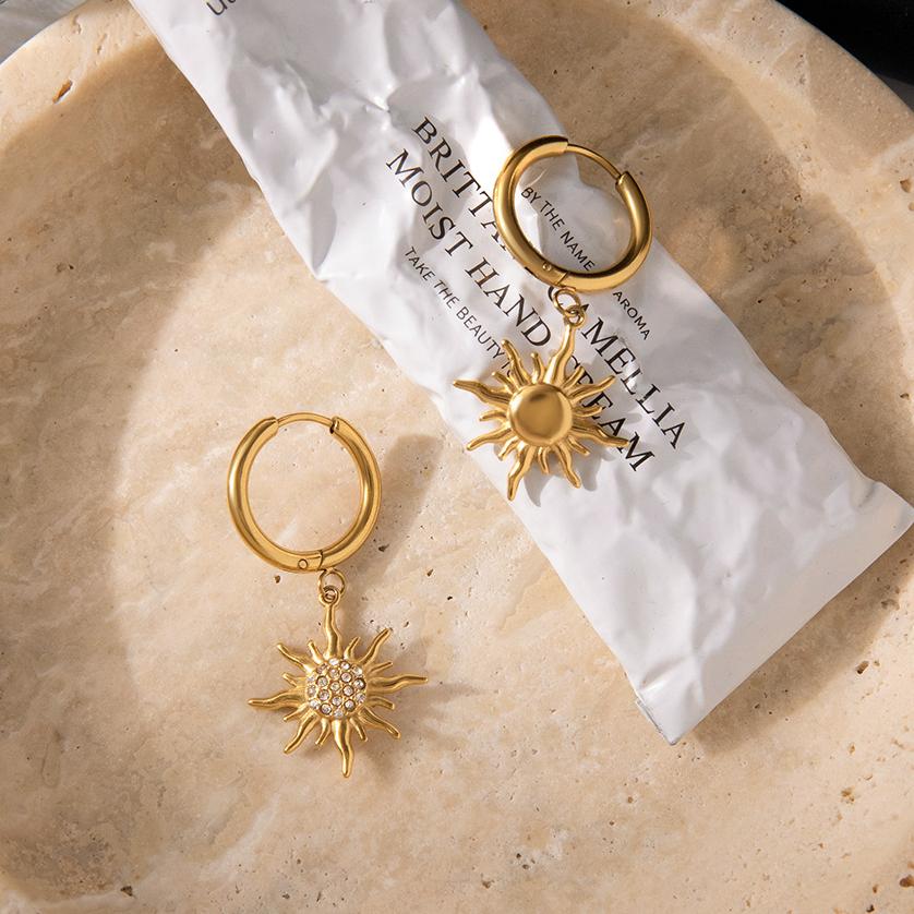 1 Pair Intricate Sun Stainless Steel Gold Color Women's Drop Earrings h5Picture7